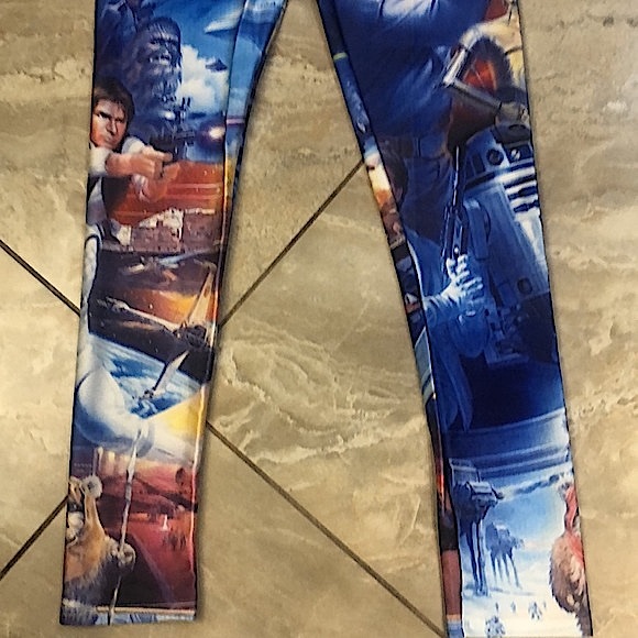Star Wars graphic leggings!! One NWOT Hans Solo Princess Lea characters - Picture 3 of 6
